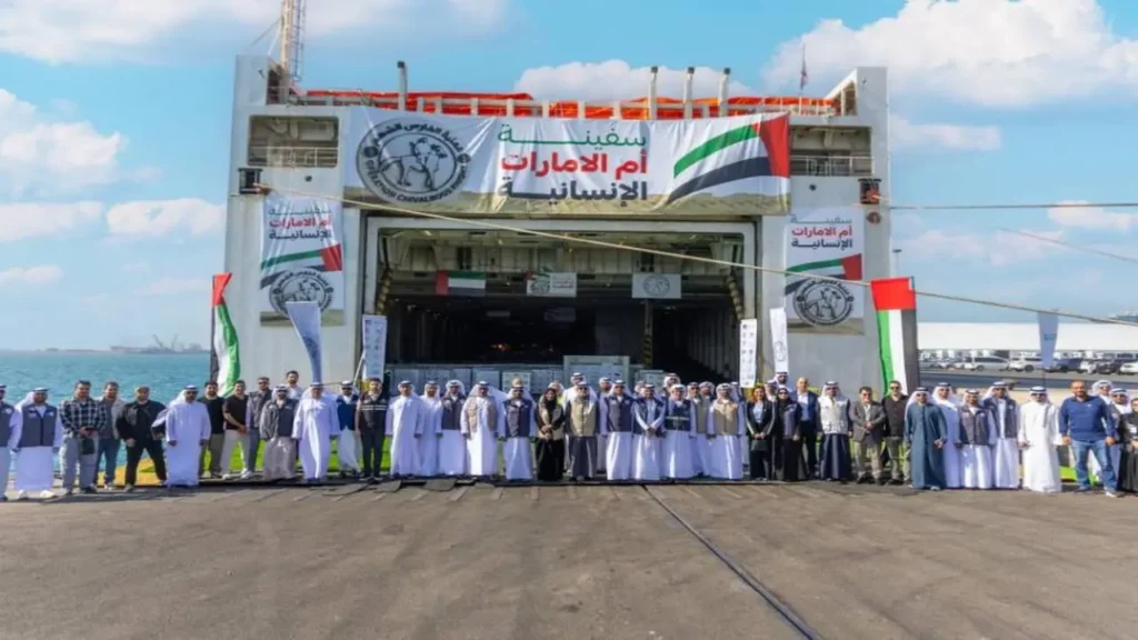 645 طناً.. مؤسستان في الفجيرة تقدمان مساعدات إنسانية إضافية لأهالي قطاع غزة